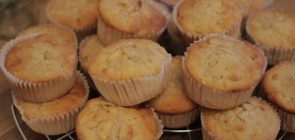 marzipan-muffins